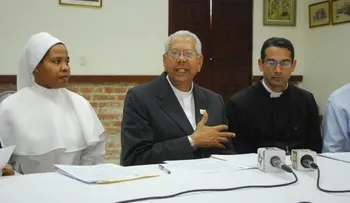 Sacerdotes advierten pasarán factura al presidente Medina por Código