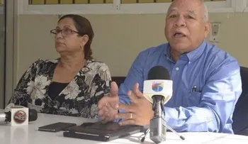 Piden devolución de dinero descontado a personal médico de hogares de ancianos