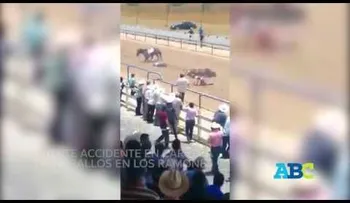 Video impactante: Terrible caída durante una carrera de caballos en México