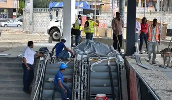 Inician instalación de escaleras de la Línea 2B del Metro
