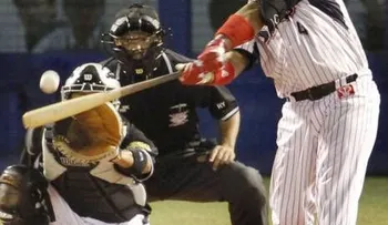 Balentien rompe el récord de jonrones en Japón