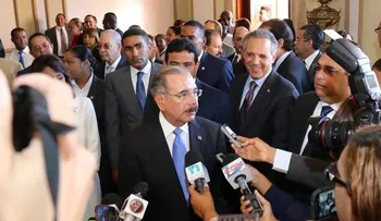 Danilo Medina: â??La campaña debe continuarâ?
