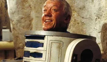 Muere a los 83 años Kenny Baker, el actor que dio vida a R2-D2 en Star Wars