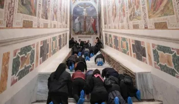 Exhiben la escalera de mármol que subió Jesús para Su juicio