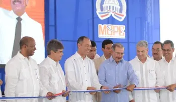 Presidente Medina inaugura carretera Sabana de la Mar-Miches, construida por US$45 millones