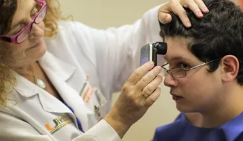 Científicos en EEUU diseñan prometedora vacuna contra el melanoma