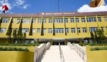 JCE y CONAPE firman acuerdo para facilitar el voto a adultos mayores