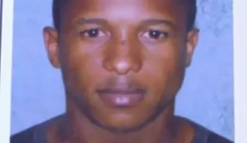 Madre denuncia su hijo está desaparecido desde 2012