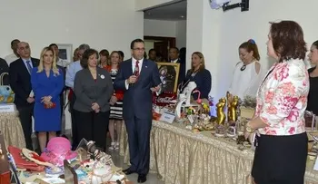 Cancillería realiza exposición â??Búsqueda de Sectores Productivos, Artesanos, Mirex 2016â?
