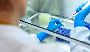 Crean un reloj que predice la evolución de pacientes con cáncer