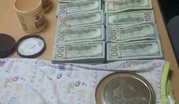 Decomisan 271 mil dólares en latas y potes en el Aila