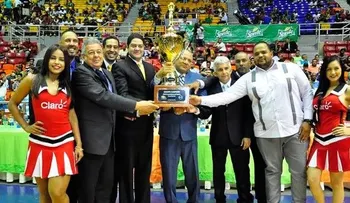 CDP abre torneo de Santiago con triunfo