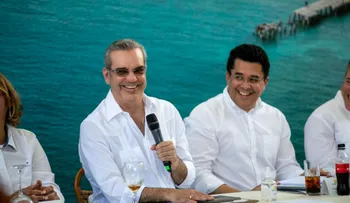 Con una inversión de RD 90 millones, Presidente Abinader deja iniciado Plan de Reordenamiento y Recuperación de Playa Palenque
