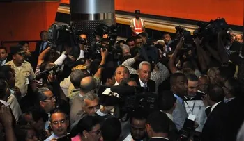Gualdaespaldas de Medina dieron puñetazos a un fotógrafo y presionaron estómago de periodista 
