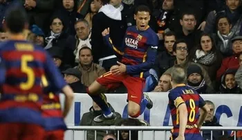 Suárez y Neymar fulminan al Real Madrid