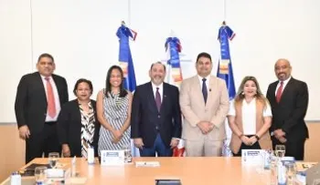 Misión técnica de Panamá conoce la experiencia del Siuben para diseñar su Registro Social de Hogares