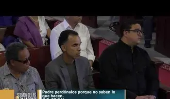 Sacerdotes ponen puntos sobre las íes; dicen encaminan el país a una dictadura