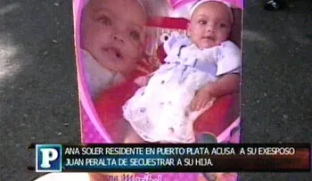 Secuestra su hija y amenaza a su madre con matarla (Video)