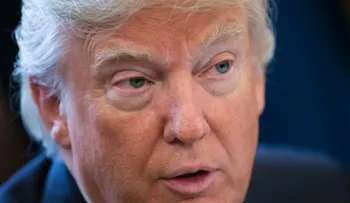 Donald Trump comienza muy temprano su jornada de trabajo; solo duerme entre 4 y 5 horas 