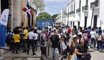 Feria del Libro lista para recibir multitudes este fin de semana con atractiva cartelera cultural y artística 