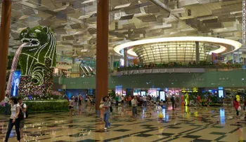 ¿Cuáles aeropuertos tienen los pasajeros más felices?