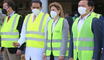 RD recibe 1.5 millones de vacunas desde China, y se acerca a 6.5 millones de dosis aplicadas