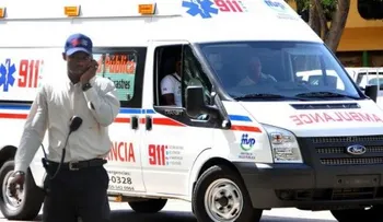 Bebé nace dentro de ambulancia del 911
