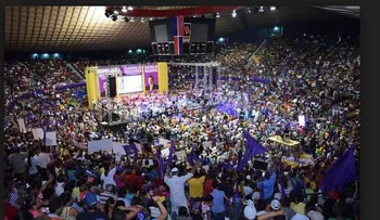 Danilo Medina: Miles piden su reelección en la Gran Arena del Cibao