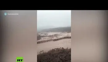 El Volcán de Fuego en Guatemala vuelve a entrar en erupción (VIDEO 2)