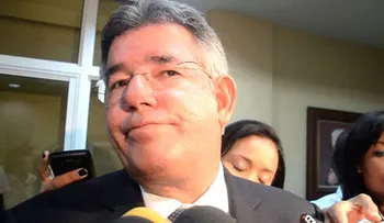 Víctor Díaz Rúa hundiría al Gobierno si lo humillan con Odebrecht