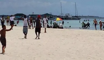 Recuperan cadáver de una joven se ahogó en playa de Boca Chica