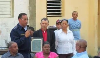 Comunitarios de SD Este reconocen al comandante Fuerza Aérea