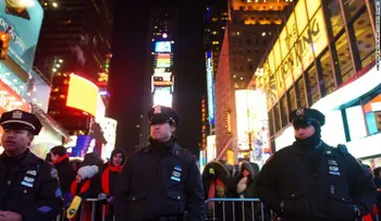 Altas medidas de seguridad marcan los festejos de Año Nuevo en todo el mundo