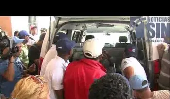 5 muertos y 33 heridos tras aparatoso accidente en Baní (Video)
