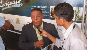 Ministerio de la Juventud entrega 10 becas a finalistas festival Voz Cristiana en Barahona