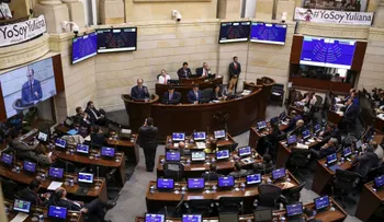 Senado de Colombia aplaza votación de la consulta anticorrupción que disminuiría el salario de los congresistas