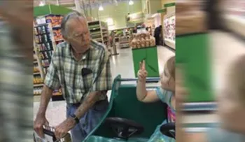 Esta niña de 4 años lo llamó "viejo" y el anciano dio una respuesta que es tremenda lección de vida