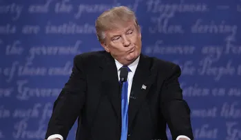 Avalancha de influyentes republicanos exige que Donald Trump renuncie a la candidatura