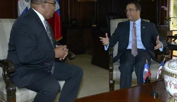 Andrés Navarro recibe en visita oficial al nuevo canciller de Haití 
