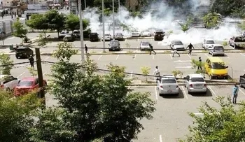 Encapuchados protestan en la UASD