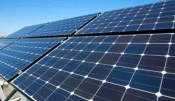 Gobierno instalará paneles en todos los edificios públicos 