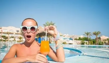 Las bebidas azucaradas pueden adelantar la edad del primer periodo