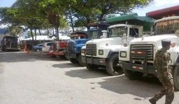 Apresan doce que sorprendieron extrayendo materiales de construcción del río Haina