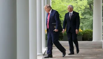 Trump ordena suspensión financiamiento de EEUU a la OMS, por encubrir propagación del coronavirus