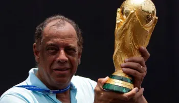 Muere a los 72 años el legendario capitán de Brasil, Carlos Alberto Torres