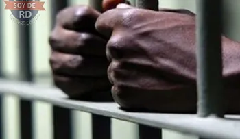 Policía apresa hombre acusado asaltar más de diez mujeres