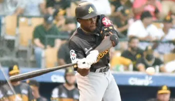 Las Aguilas siguen volando alto; EO vencen GC, que no han visto a linda; Toros consiguen su primera victoria 