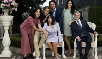 Netflix apuesta por creatividad autor de "La casa de las flores"
