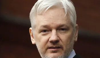 Fiscalía sueca recibe transcripción interrogatorio a Assange 