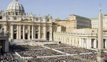 El  Papa invita a Bernie Sanders al Vaticano